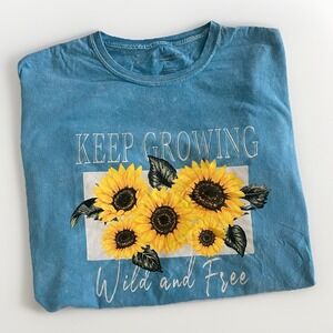 Rebellious One XL Blue Sunflower T-Shirt Cottagecore Boho Floral Vibrant Chic